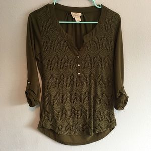 Green 3/4 Sleeve Top